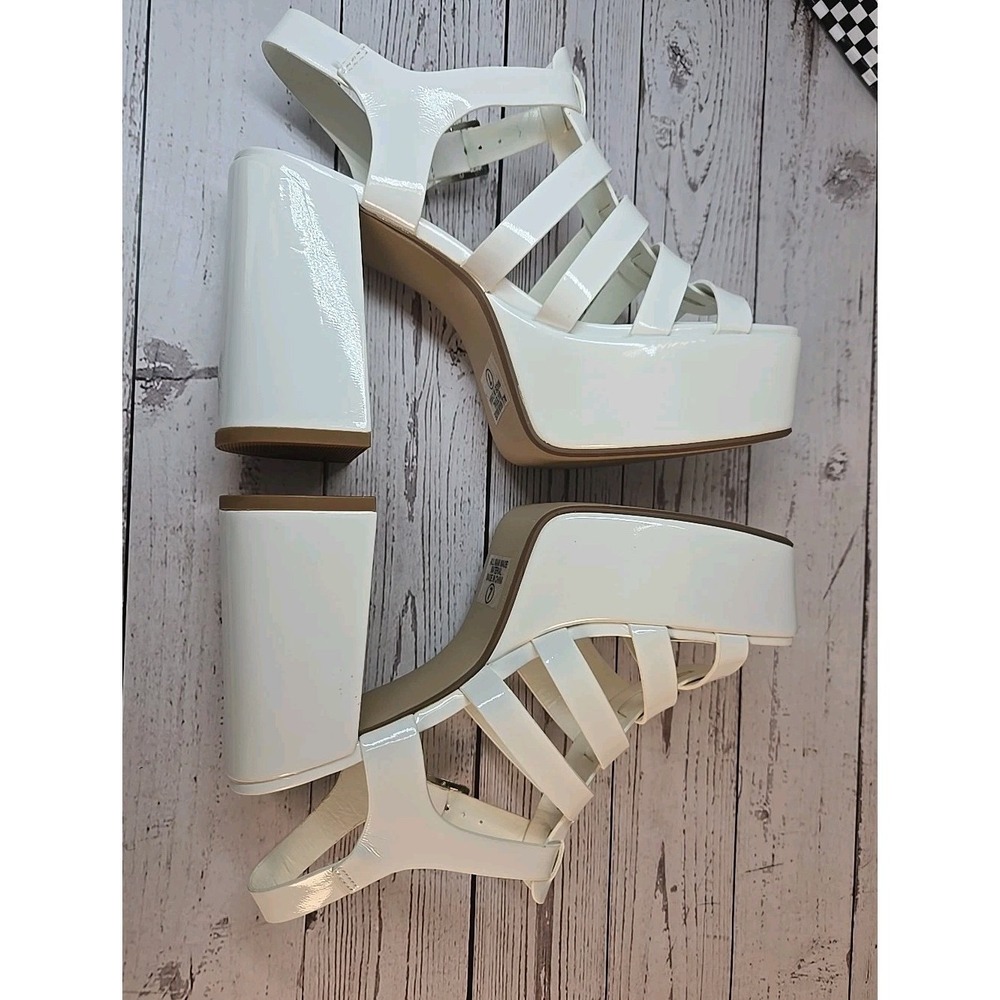 Soda Shoes Womens Size 7 White Platform Chunky Heel Sandals Strappy Dress Y2K - Picture 6 of 8
